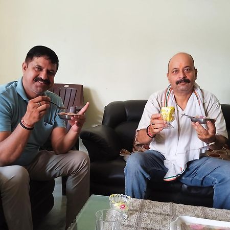 Shanti Niketan Hostel And Homestay Varanasi Esterno foto