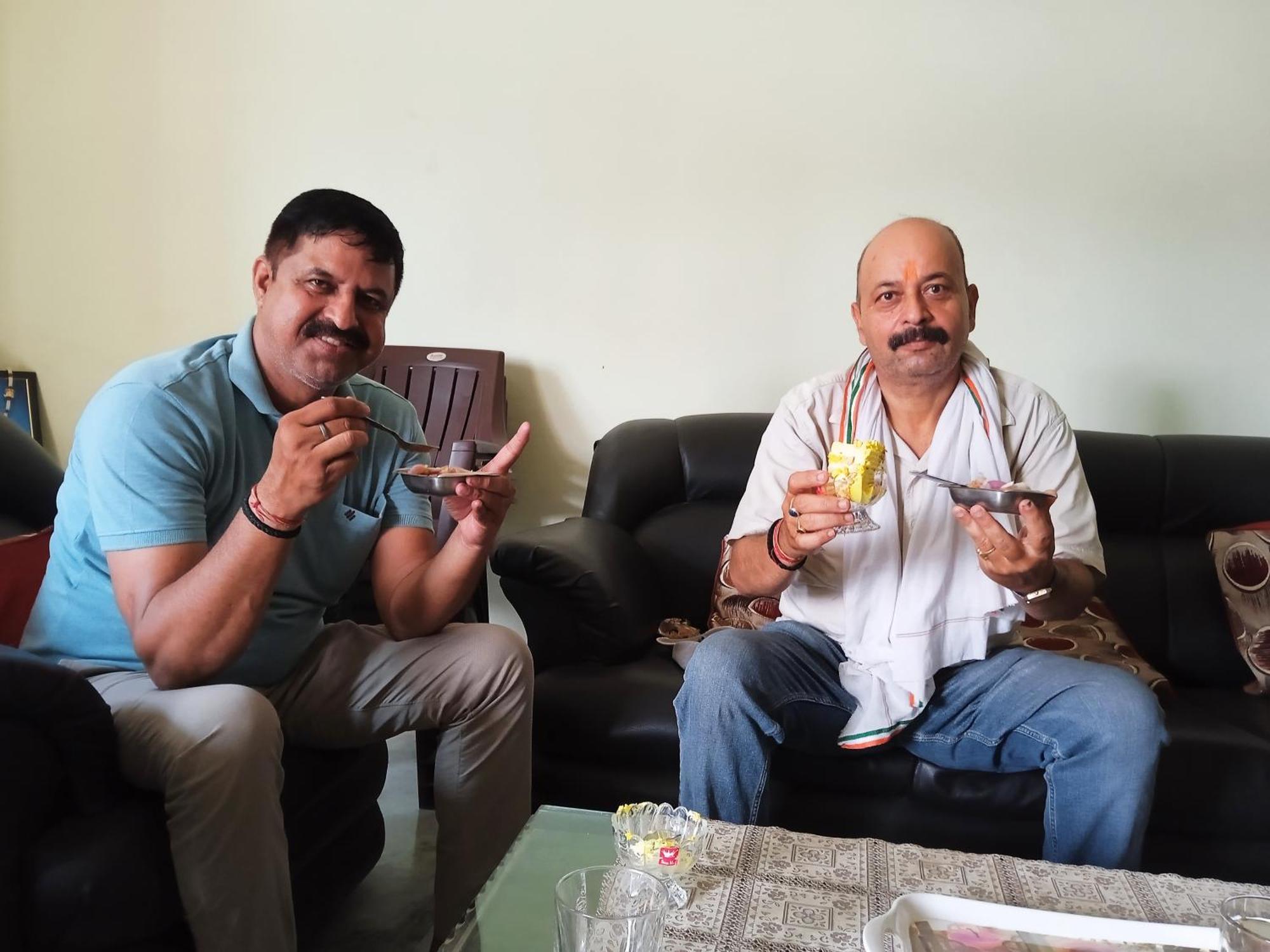 Shanti Niketan Hostel And Homestay Varanasi Esterno foto